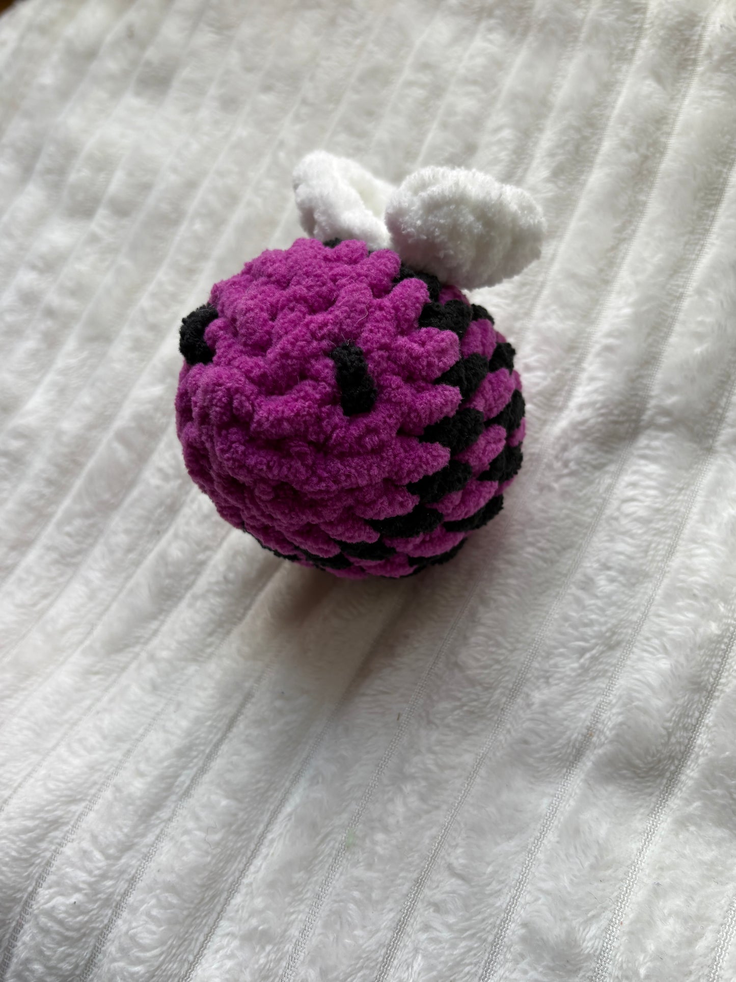 Pocket Bee (Purple)
