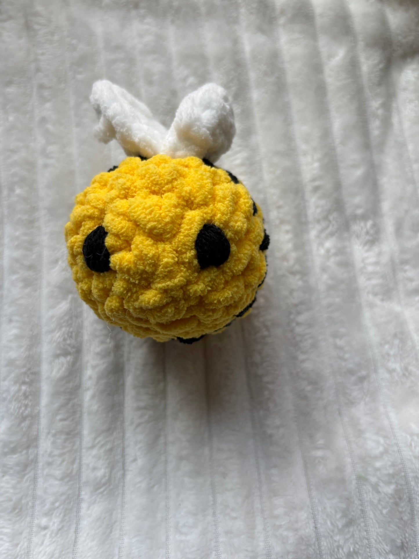Pocket Bee (Yellow)